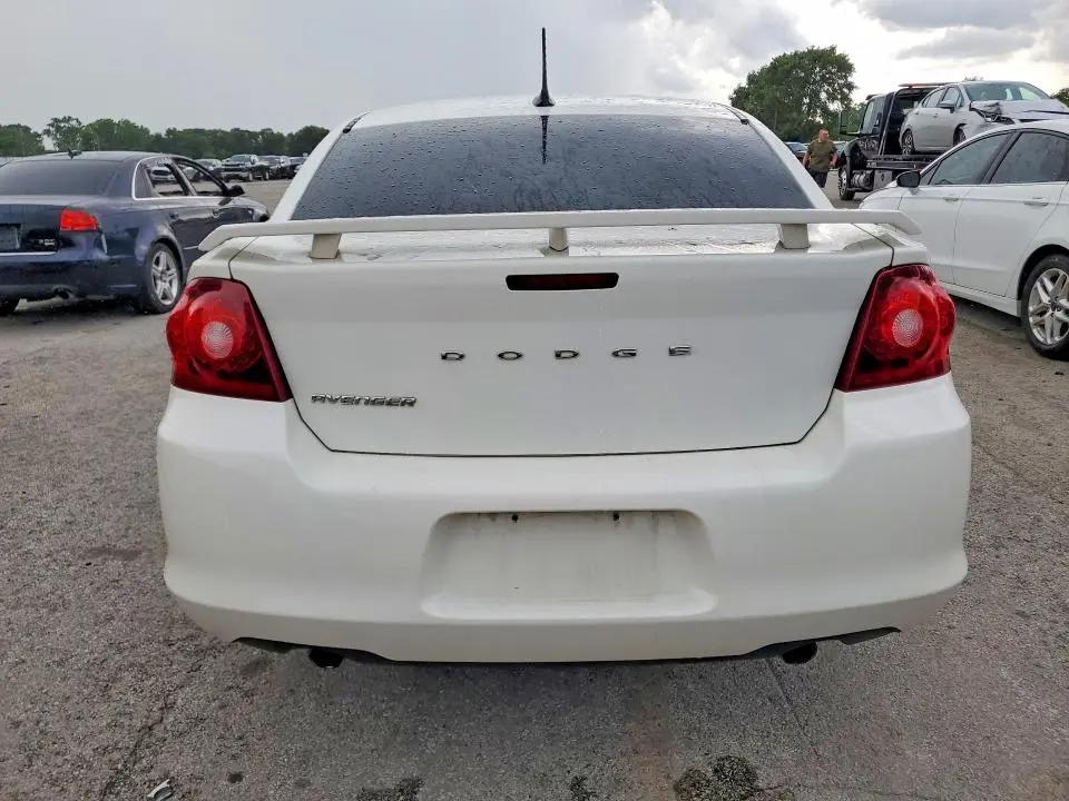 2011 DODGE AVENGER MAINSTREET  