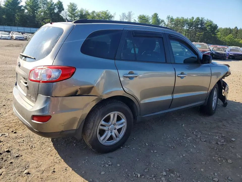 2011 HYUNDAI SANTA FE GLS  