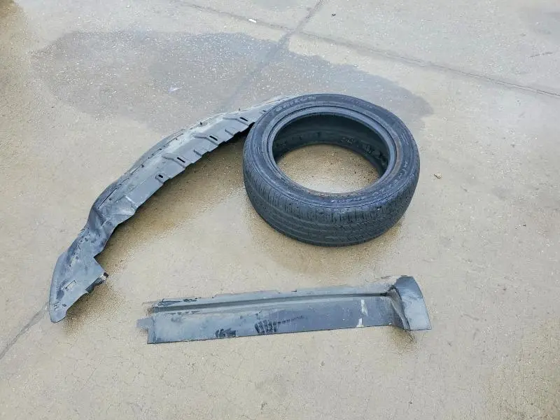 2012 FORD TAURUS SEL  