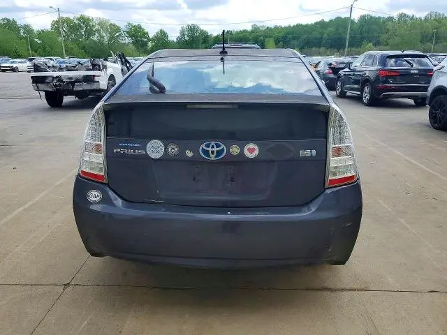 2010 TOYOTA PRIUS   