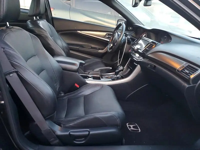 2017 HONDA ACCORD TOURING  