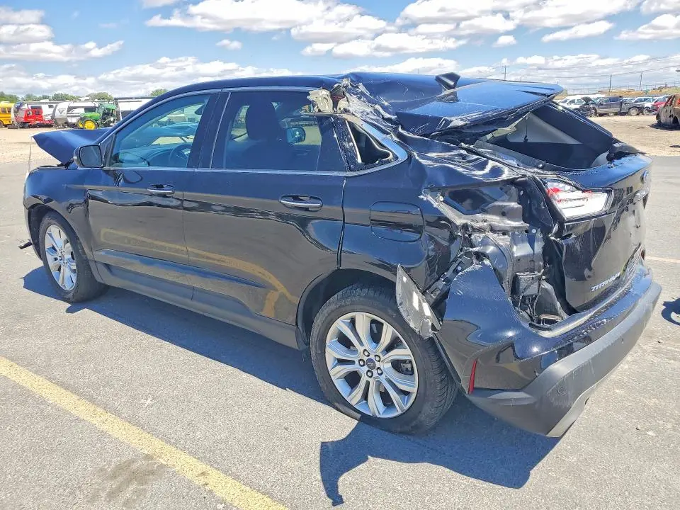 2022 FORD EDGE TITANIUM  