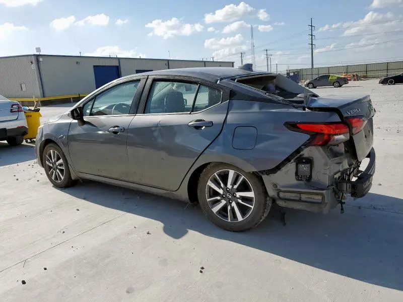 2020 NISSAN VERSA SV  