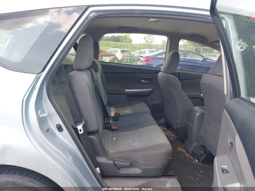 2012 TOYOTA PRIUS V TWO