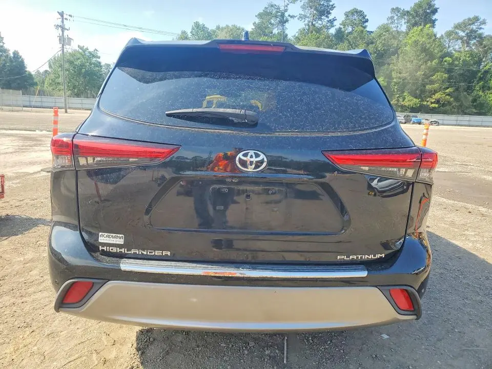 2021 TOYOTA HIGHLANDER PLATINUM  