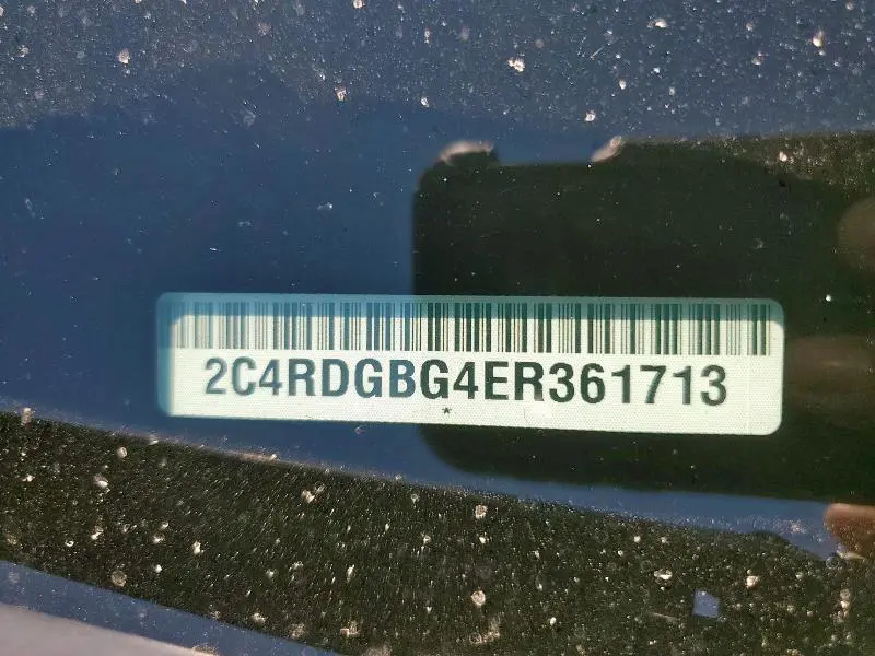 2014 DODGE GRAND CARAVAN SE  