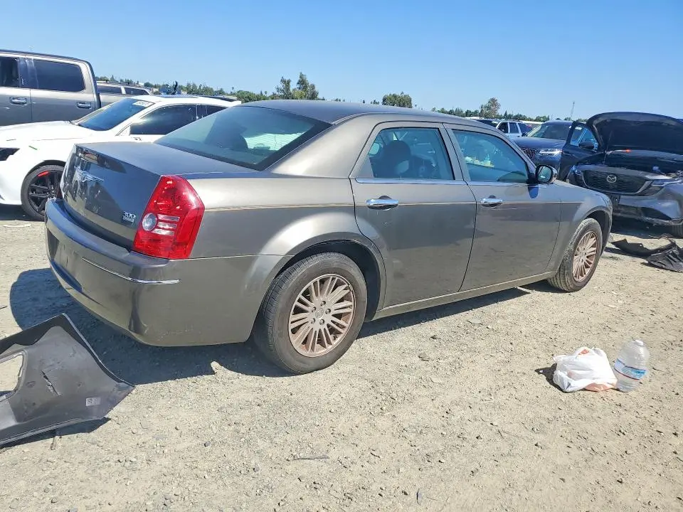 2010 CHRYSLER 300 TOURING  