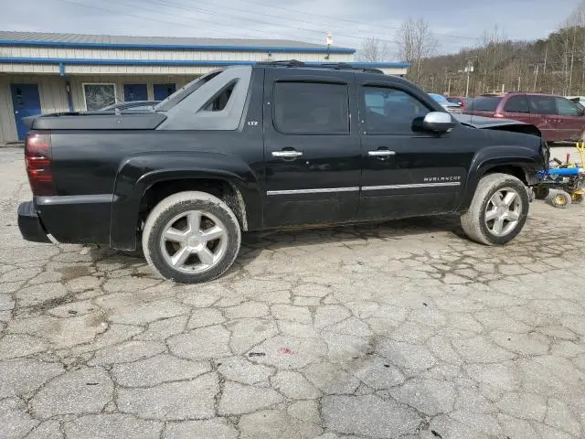 2011 CHEVROLET AVALANCHE LTZ  