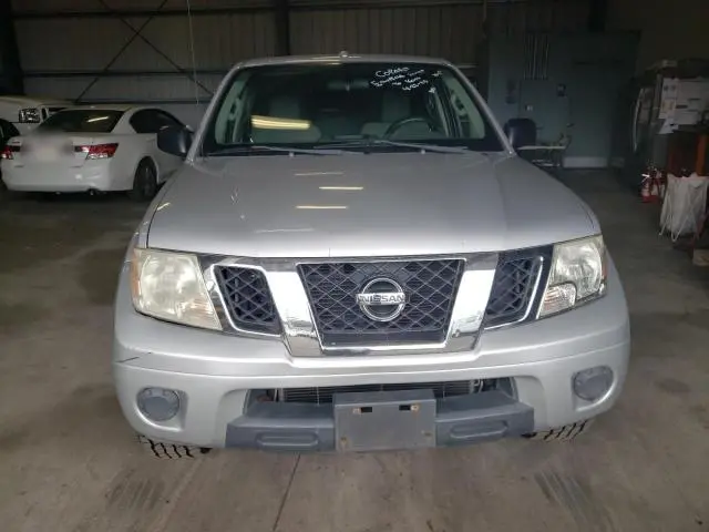 2013 NISSAN FRONTIER S