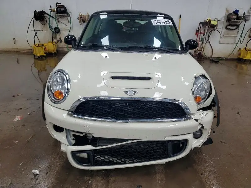 2012 MINI COOPER S  