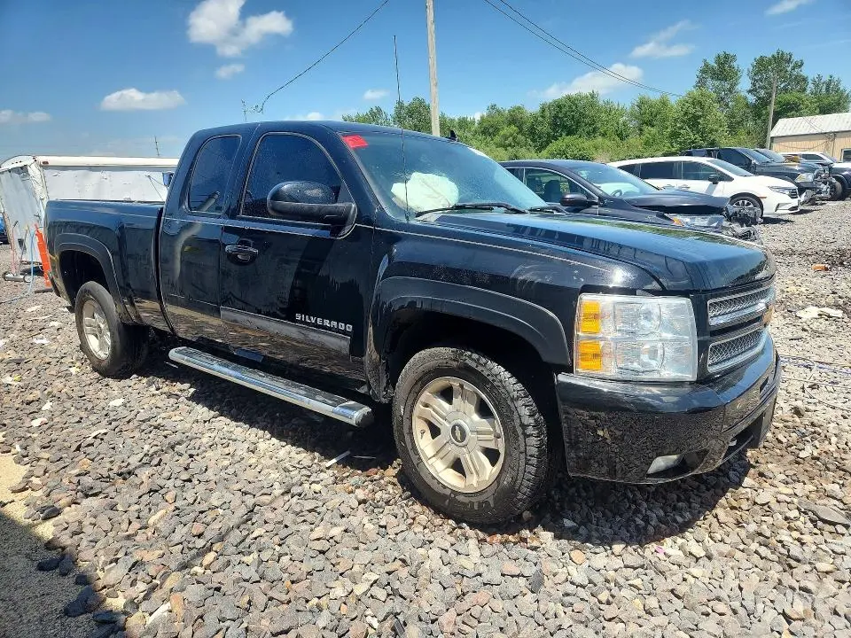 2012 CHEVROLET SILVERADO K1500 LT  
