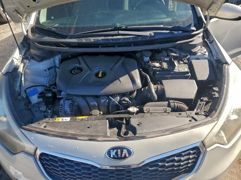 2015 KIA FORTE LX  