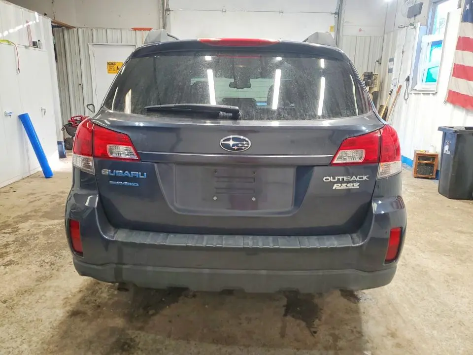 2010 SUBARU OUTBACK 2.5I LIMITED  