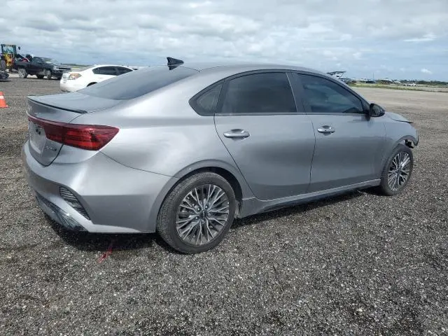 2024 KIA FORTE GT LINE  