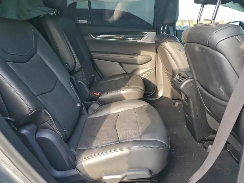 2021 CADILLAC XT6 SPORT  