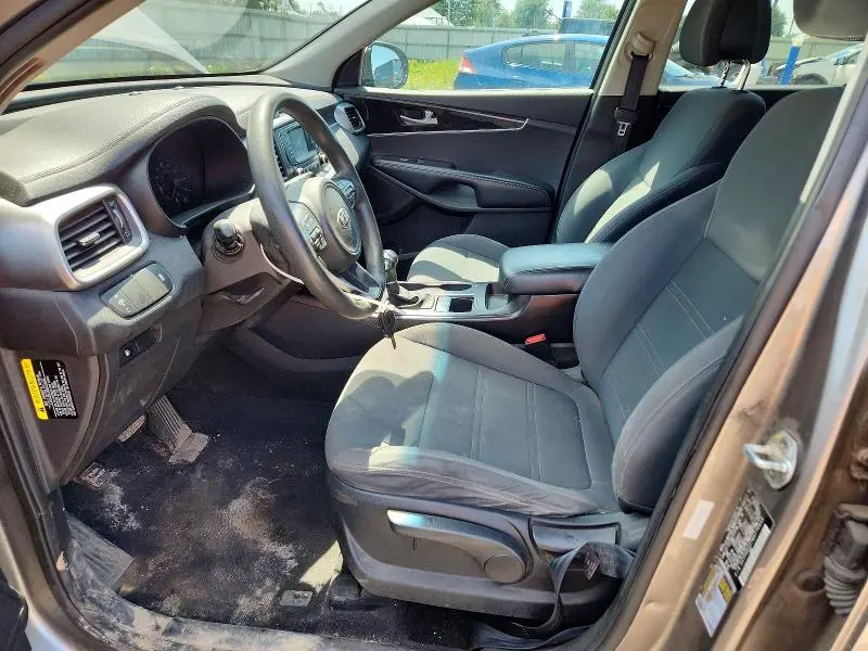 2016 KIA SORENTO LX  