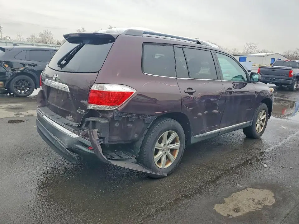 2012 TOYOTA HIGHLANDER BASE  