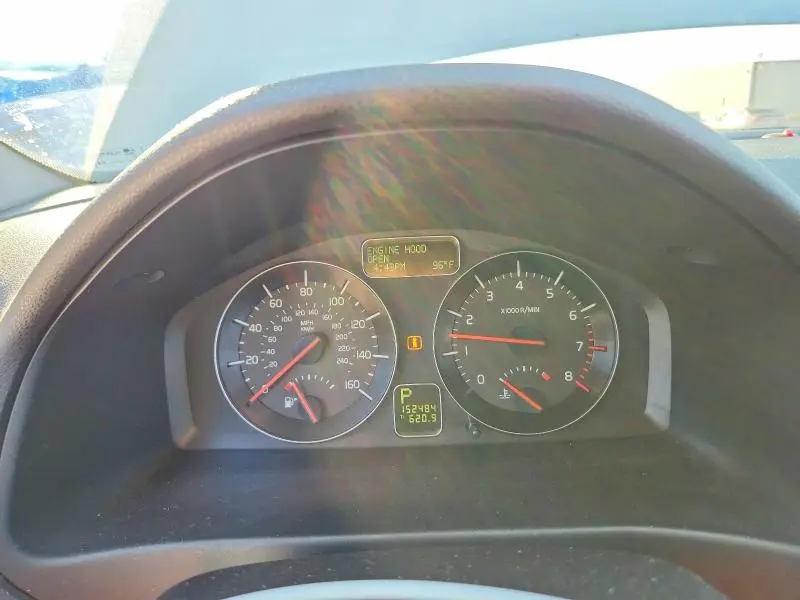 2011 VOLVO V50 T5  