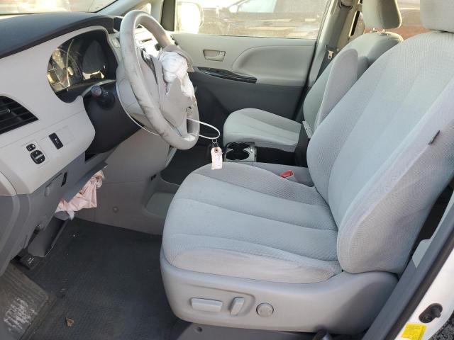 2012 TOYOTA SIENNA LE