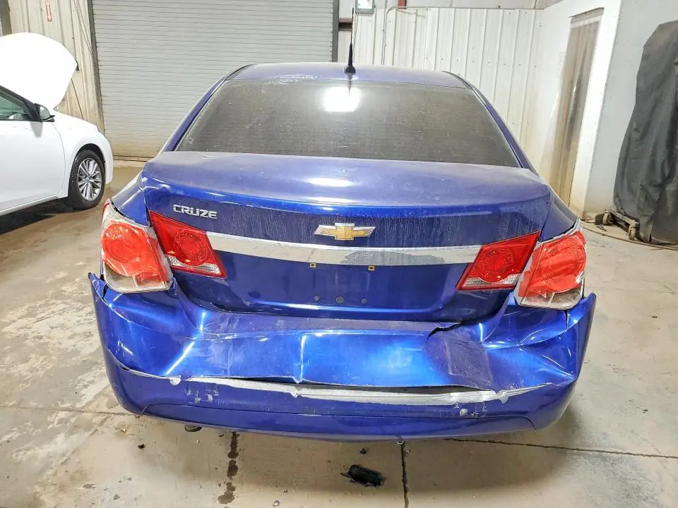 2013 CHEVROLET CRUZE LS  
