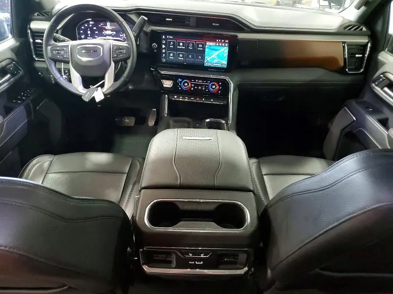2024 GMC SIERRA K2500 DENALI  