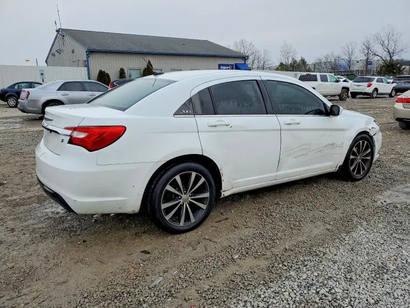 2014 CHRYSLER 200 LIMITED  