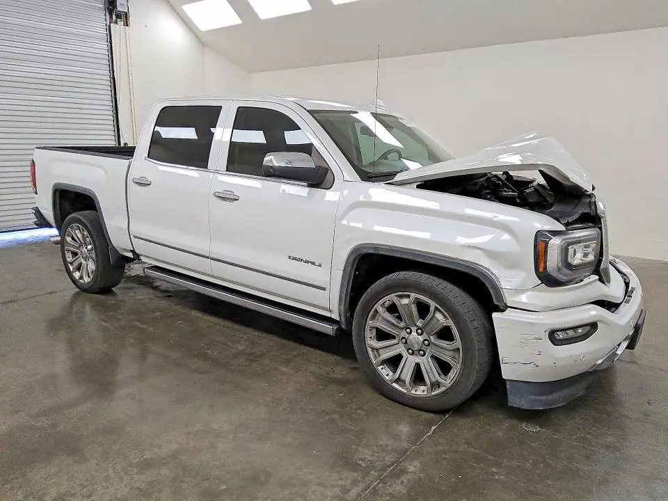 2018 GMC SIERRA K1500 DENALI  