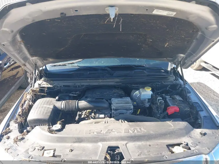 2024 RAM 1500 BIG HORN  4X2 5'7 BOX