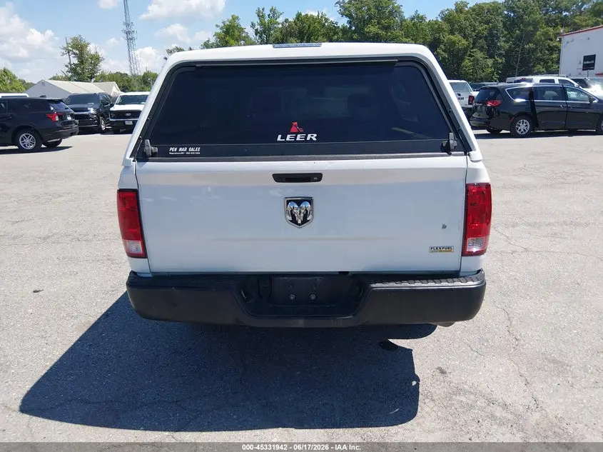 2018 RAM 1500 TRADESMAN  4X2 8' BOX