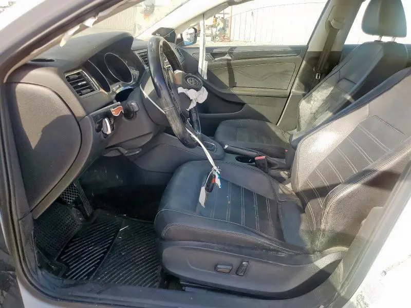 2015 VOLKSWAGEN JETTA SEL