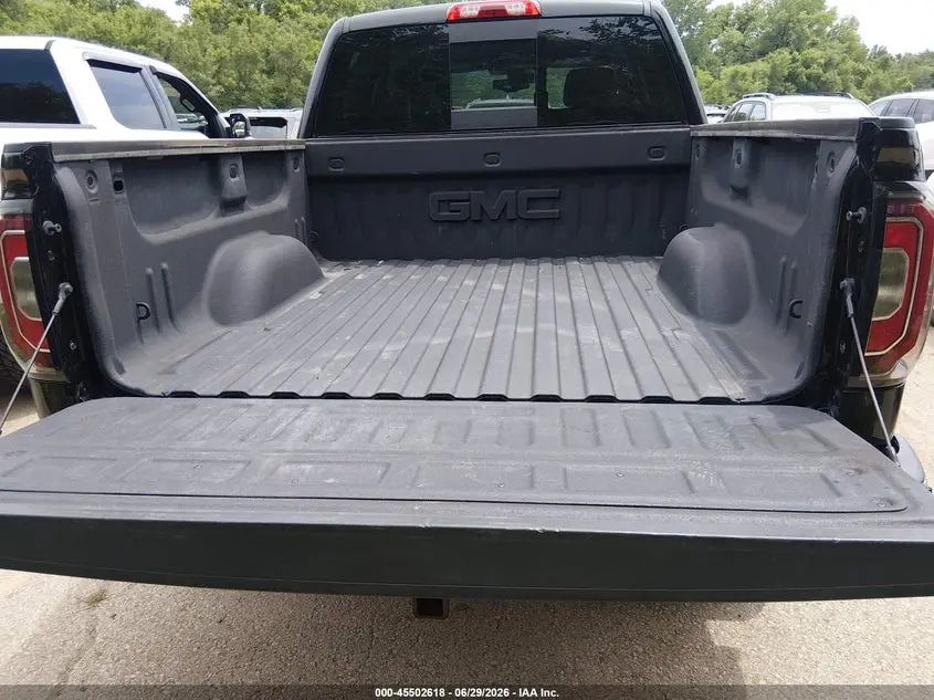 2018 GMC SIERRA 1500 SLT