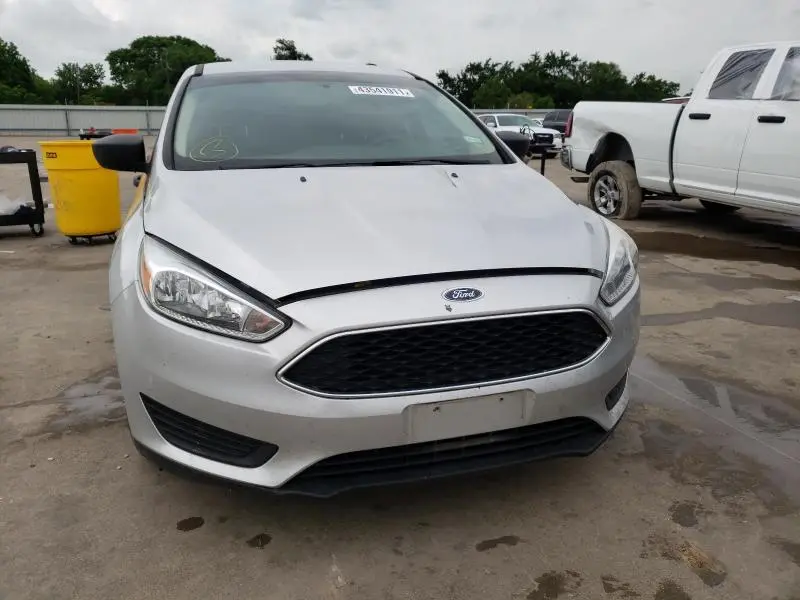2017 FORD FOCUS S