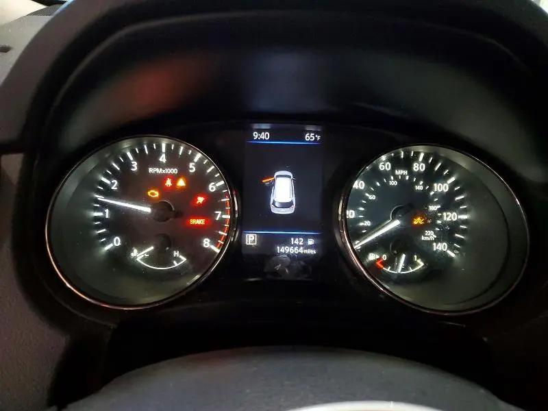 2019 NISSAN ROGUE SV  