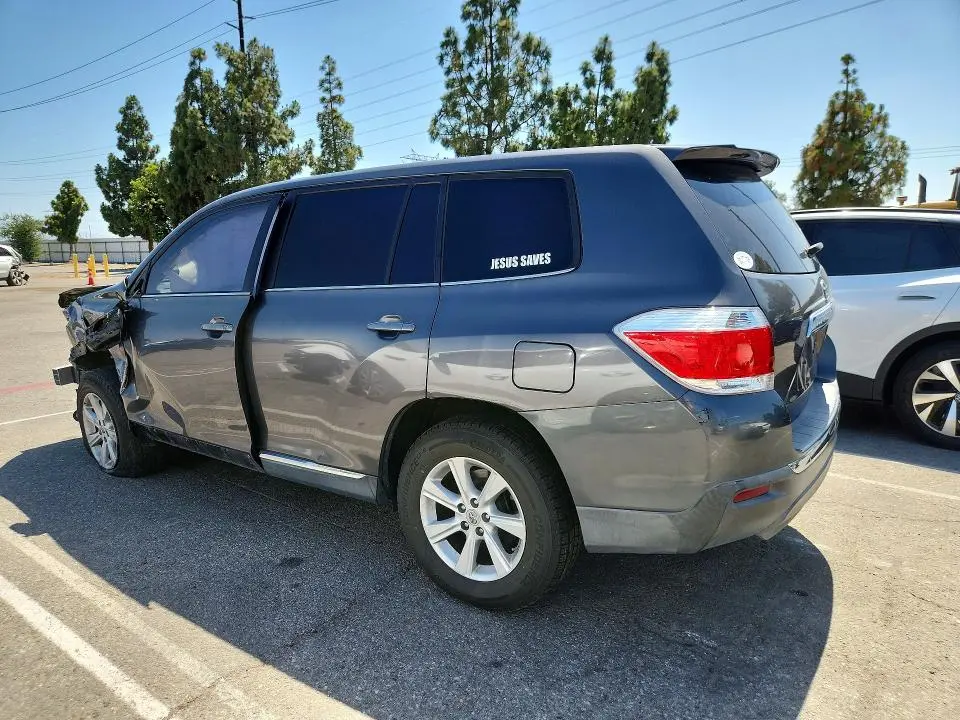 2012 TOYOTA HIGHLANDER BASE  