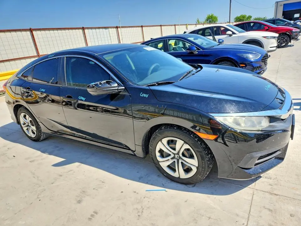 2018 HONDA CIVIC LX  