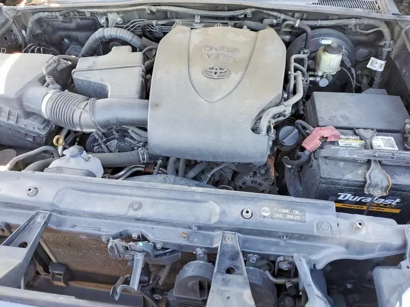 2016 TOYOTA TACOMA SR5 V6  