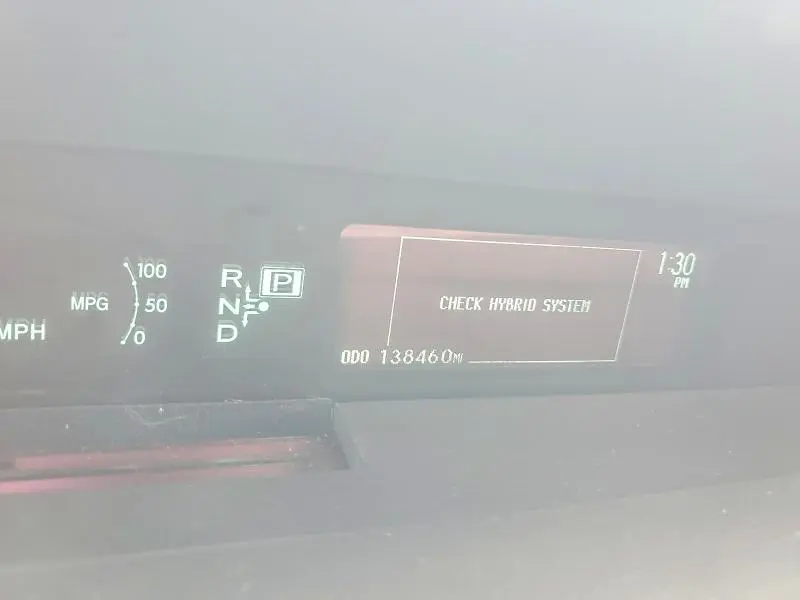 2010 TOYOTA PRIUS III  