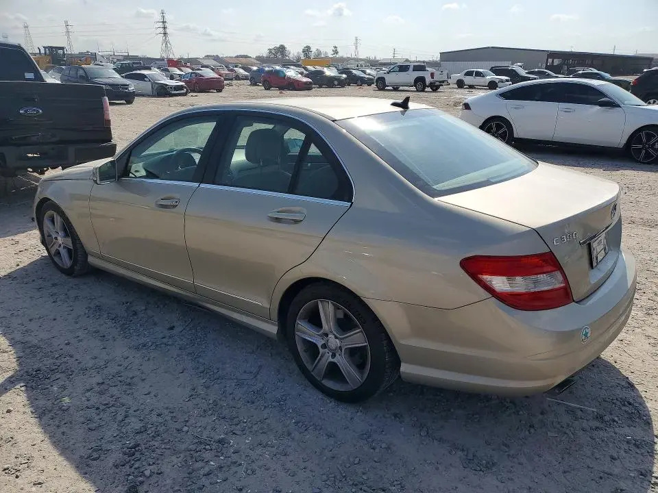 2011 MERCEDES-BENZ C 300  