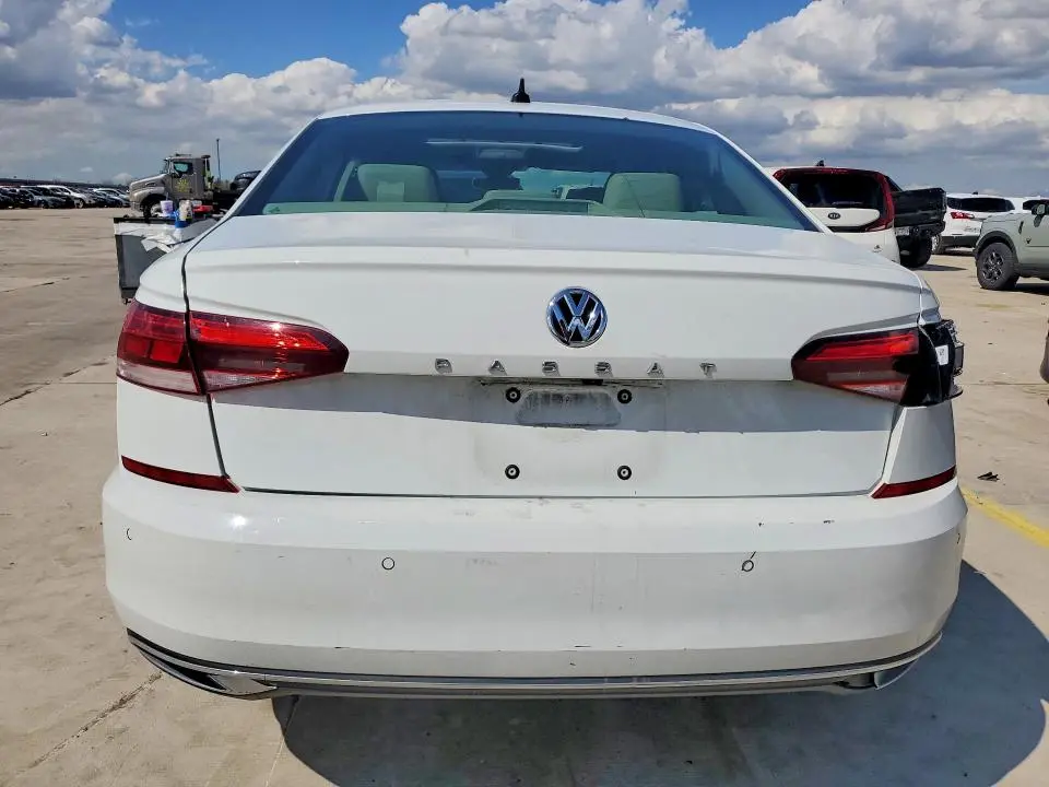 2020 VOLKSWAGEN PASSAT SEL  