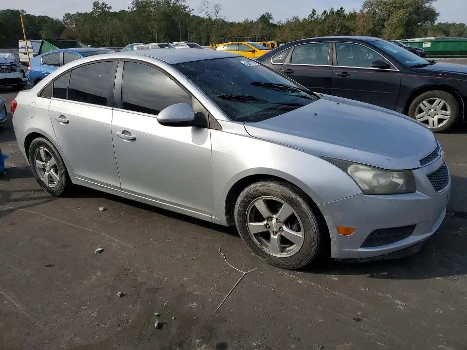 2012 CHEVROLET CRUZE LT  