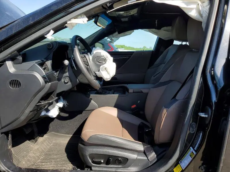 2025 LEXUS ES 300H BASE  