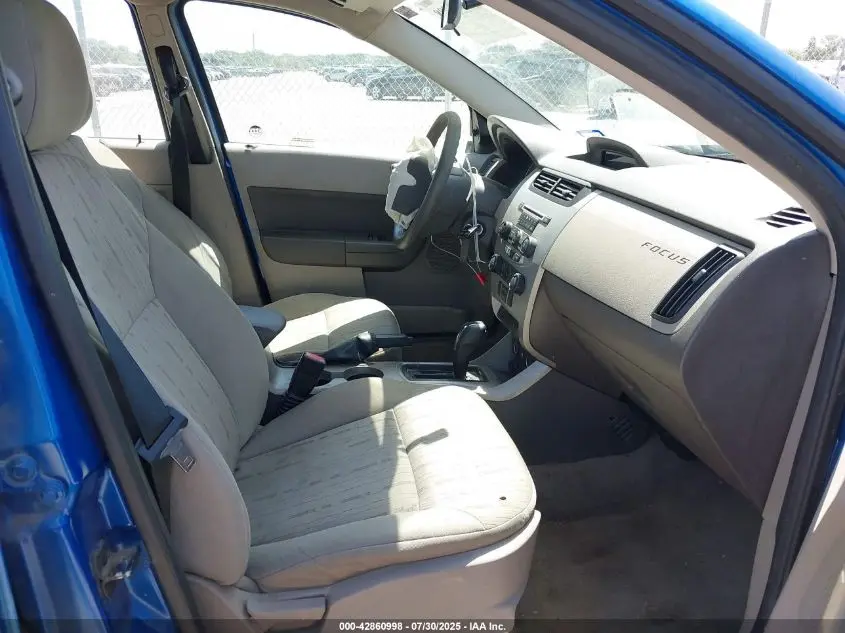 2010 FORD FOCUS SE