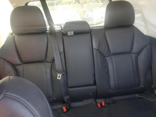 2022 SUBARU FORESTER LIMITED  