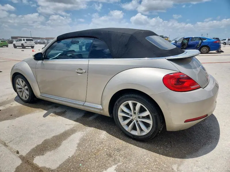 2013 VOLKSWAGEN BEETLE   