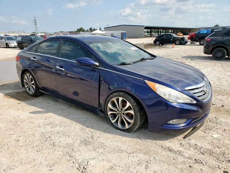 2013 HYUNDAI SONATA SE  
