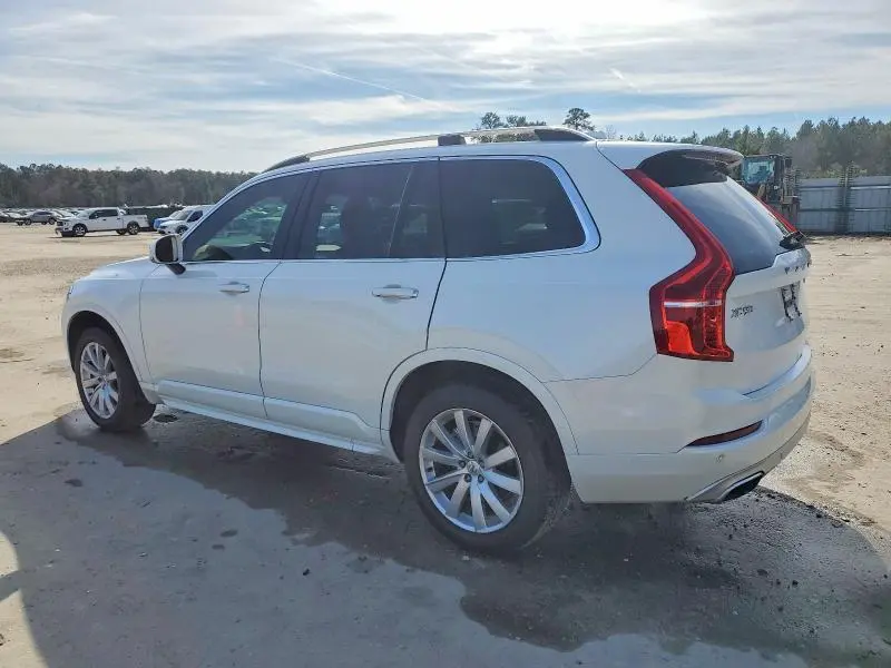 2016 VOLVO XC90 T6  