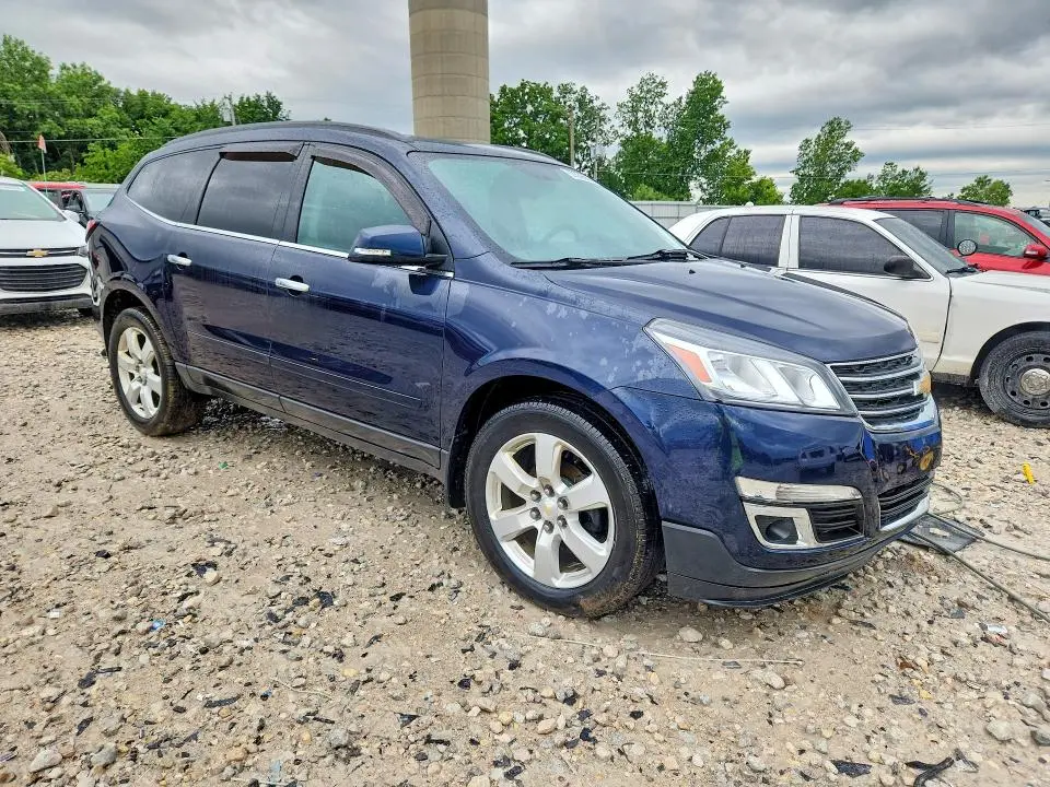 2016 CHEVROLET TRAVERSE LT  