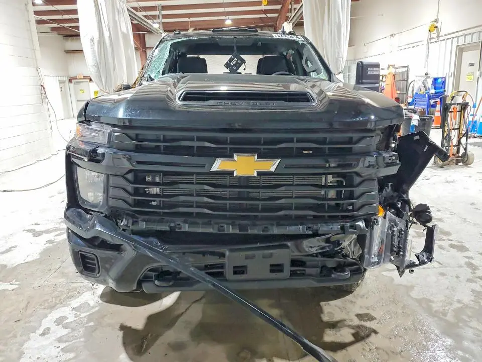 2024 CHEVROLET SILVERADO K2500 CUSTOM  