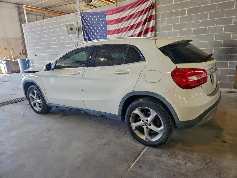 2018 MERCEDES-BENZ GLA 250 4MATIC  