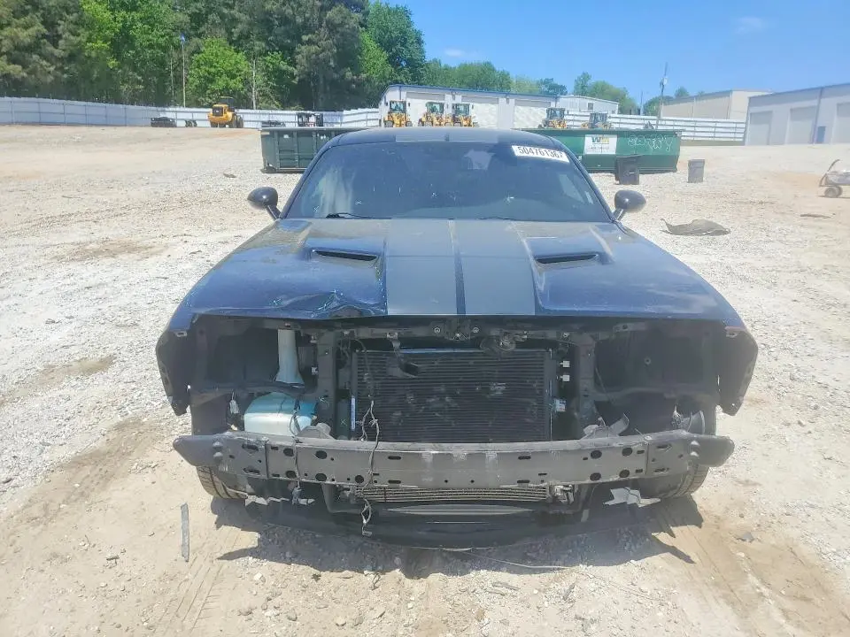 2017 DODGE CHALLENGER SXT  